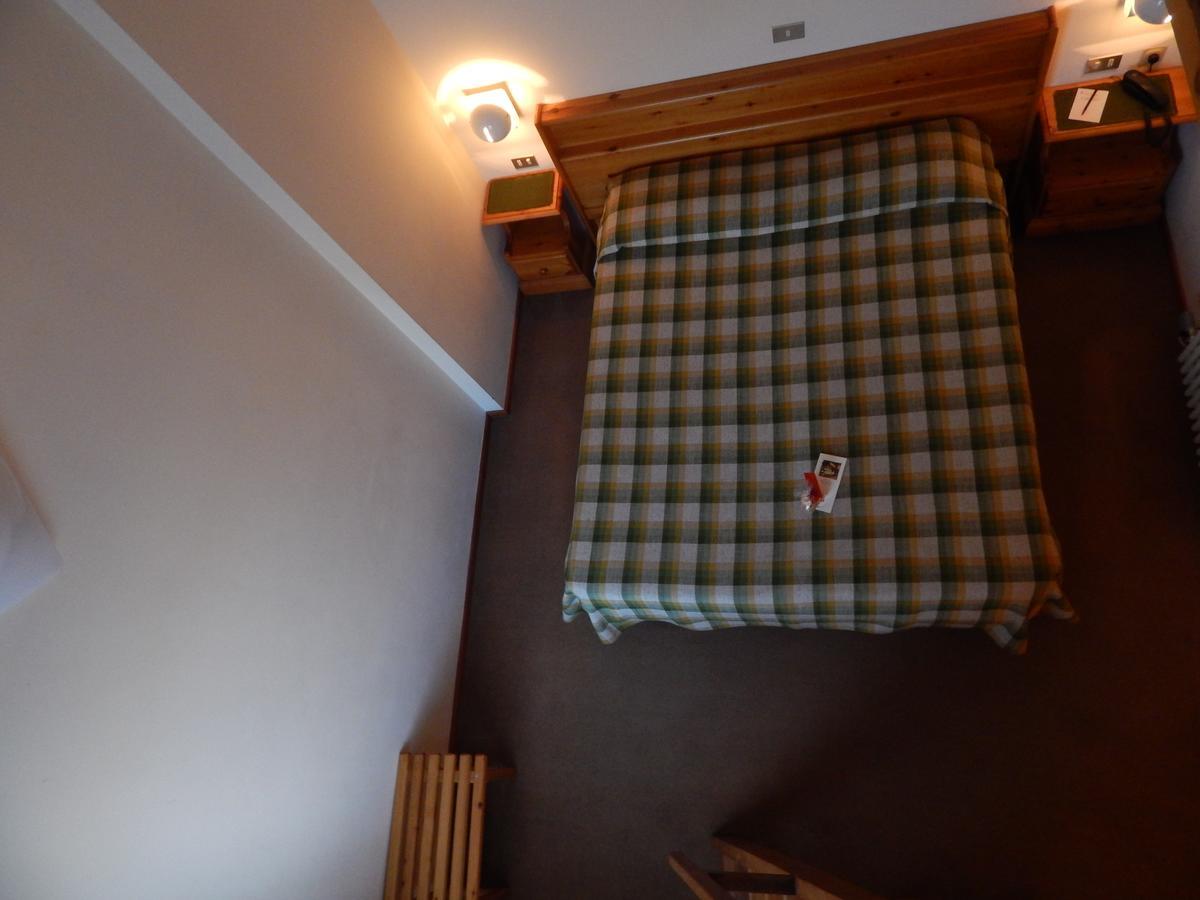 Hotel Valdotain Вильнёв Экстерьер фото