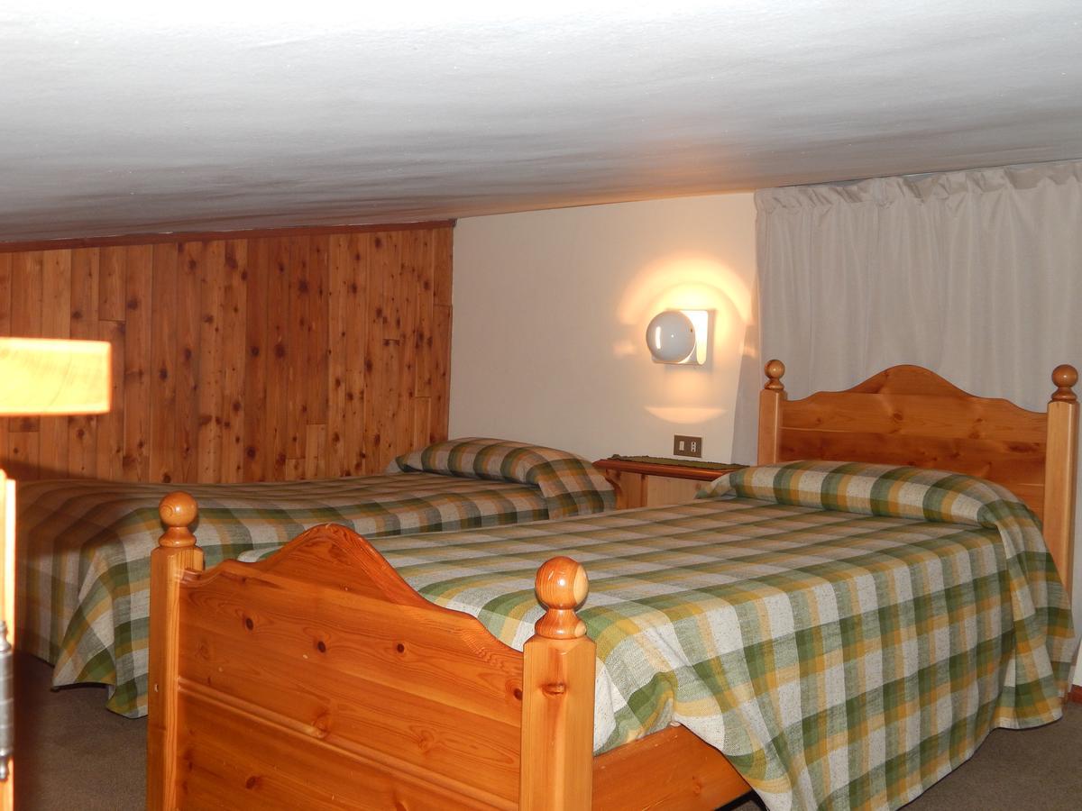 Hotel Valdotain Вильнёв Экстерьер фото