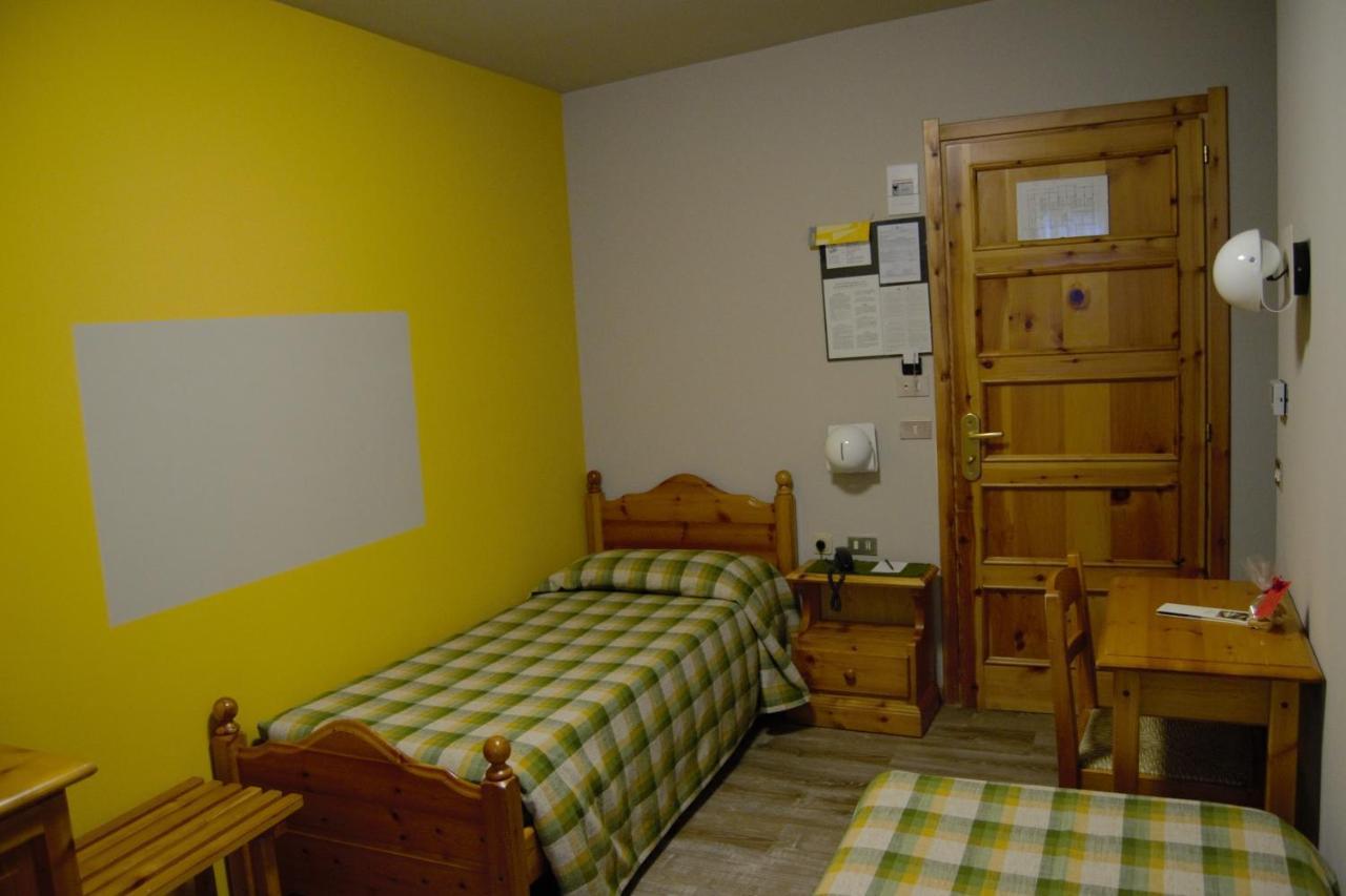 Hotel Valdotain Вильнёв Экстерьер фото